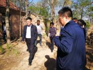 河南旅游策划：濮阳市外侨旅游局组织专家到东北庄杂技小镇指导工作